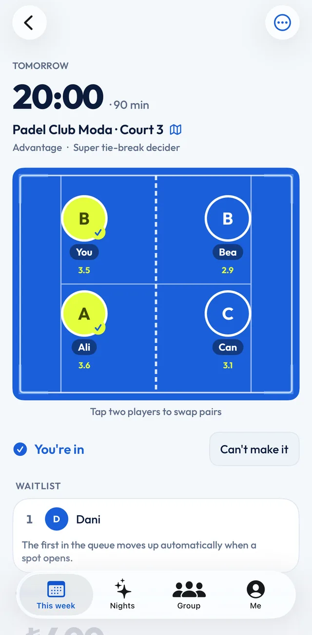 Cuatr on iPhone: a match tomorrow at 20:00 at Padel Club Moda, court 3. Four players on a blue court with their levels, and Dani first on the waitlist.